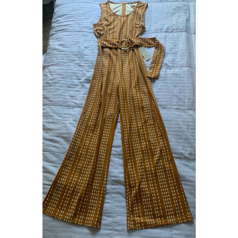 205 Collins 70’s Inspired Jumpsuit BRAND NEW!